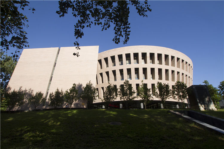 清華大學(xué)圖書館